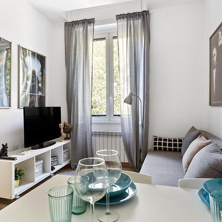 Certosa Colorful Mini Flats Apartment มิลาน ภายนอก รูปภาพ