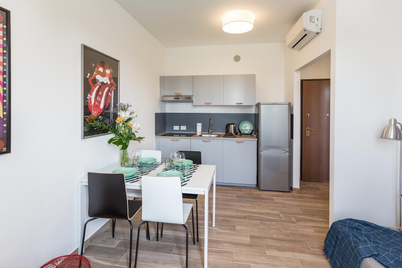Certosa Colorful Mini Flats Apartment มิลาน ภายนอก รูปภาพ