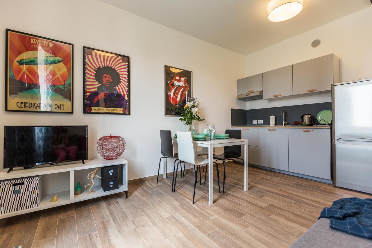 Certosa Colorful Mini Flats Apartment มิลาน ภายนอก รูปภาพ