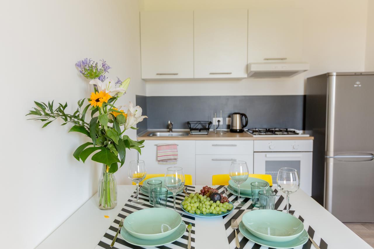Certosa Colorful Mini Flats Apartment มิลาน ภายนอก รูปภาพ